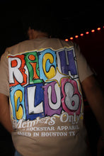 Load image into Gallery viewer, Max Heavyweight TAN &quot;Rich Club&quot; T-Shirt oversized fit
